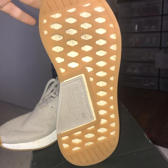 Adidas nmd r2 - Picture 2 of 5